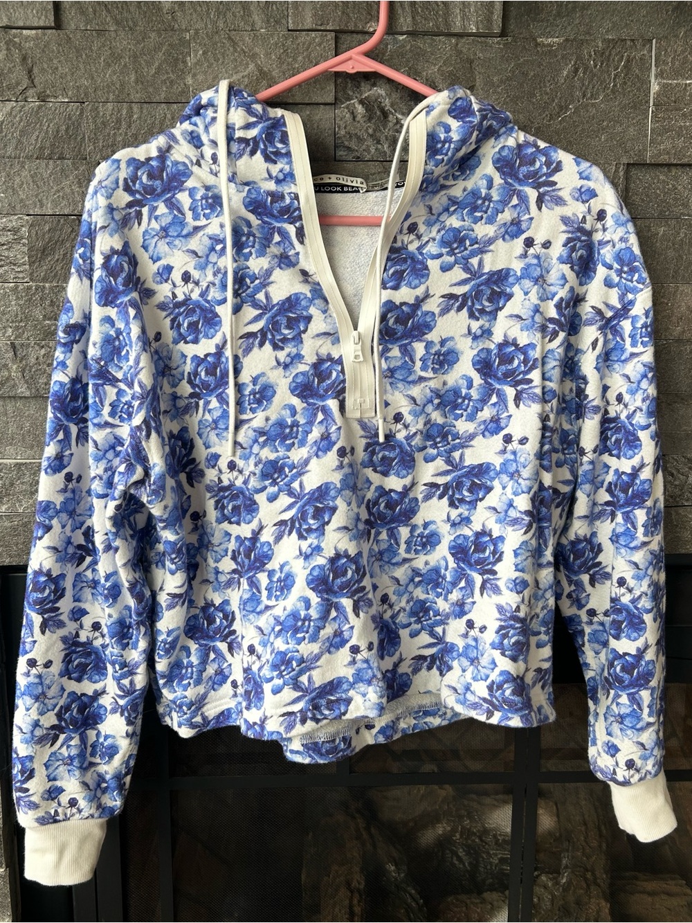 alice + olivia Quinlan Floral Cropped Hoodie